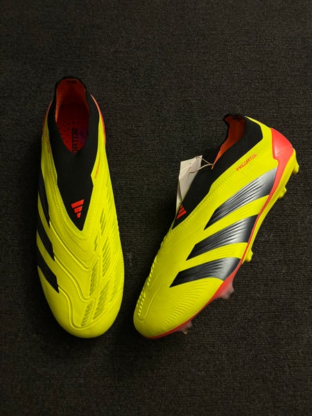 Yellow Men's Size M 9.5 (W 10.5) Adidas Predator Elite FG Molded Cleats Cleats (New)