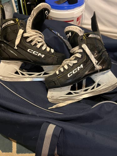 CCM AS-550 Hockey Skates Regular Width Size 4 (Used)