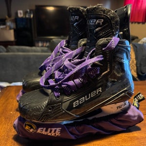 2023 Bauer Supreme Mach Hockey Skates 7 (Used)