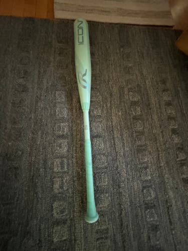 2026 Rawlings icon USSSA 31” -10 never used/no wrapper