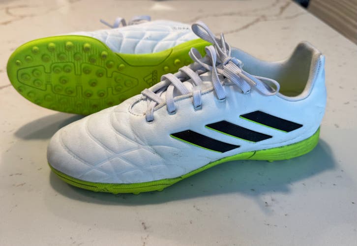 White Unisex Size M 4.5 (W 5.5) Adidas Copa Turf Cleats Cleats (Used)