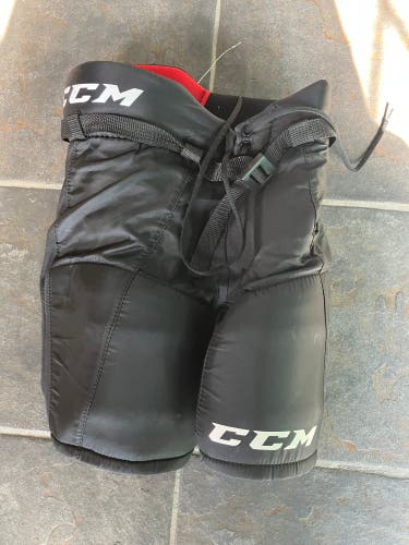 Black Youth Large CCM JetSpeed FT350 Hockey Pants (Used)