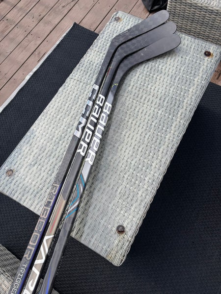 Senior Bauer Right Handed Hockey Stick (Used)