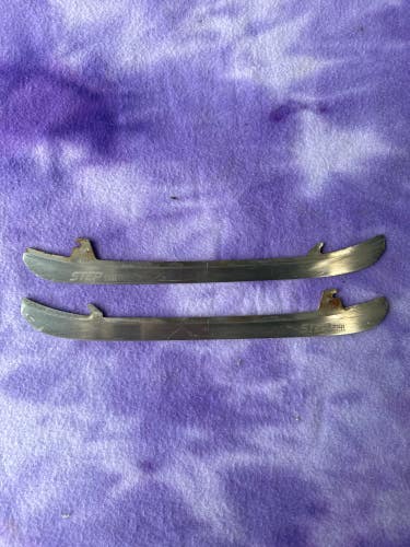 Step Steel STPROXS Holders, Runners, & Replacement Steel Blades 287 mm (Used)