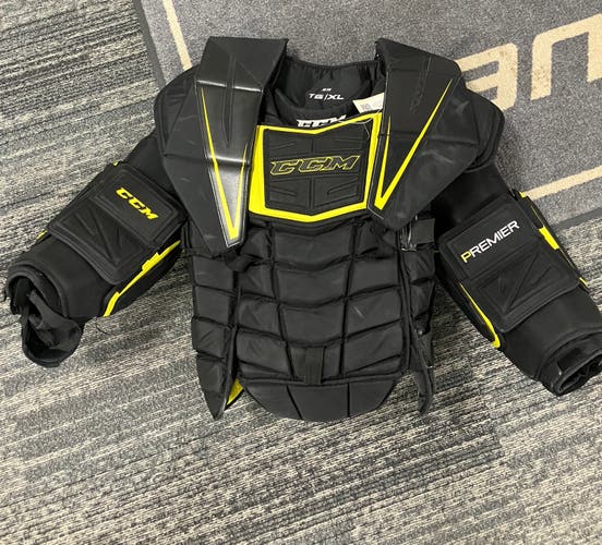 Senior XL CCM Premier Goalie Chest Protector (Used)