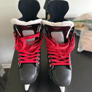 Bauer Hockey Skates Regular Width 8 (Used)