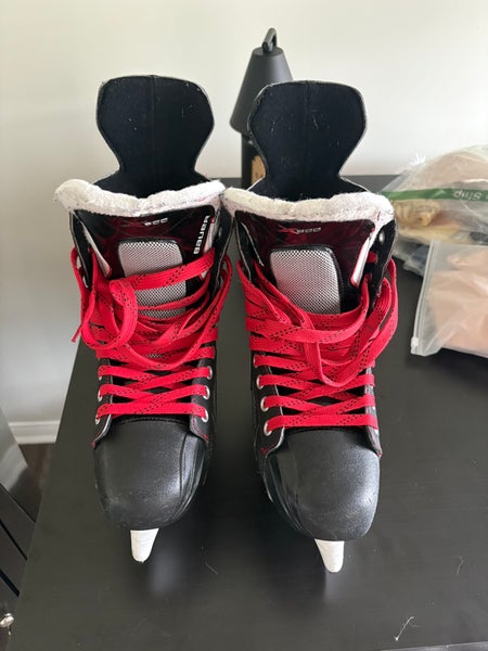 Bauer Hockey Skates Regular Width 8 (Used)