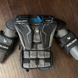 Large/Extra Large Bauer GSX Goalie Chest Protector (Used)