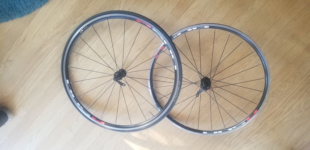 Shimano R500 (Used)
