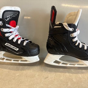 Used Bauer VAPOR VOLT 2.0 Youth Hockey Skate Youth 11.0 11858-S000078554