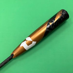2022 DeMarini Zoa Composite Bat USSSA Certified (-10) Composite 21 oz 31" (Used)