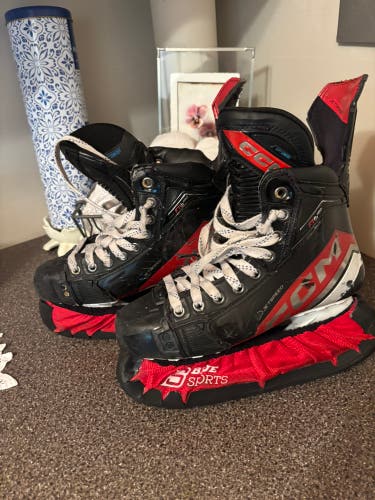 2024 CCM JetSpeed FT6 Pro Hockey Skates Size 5.5 (Used)