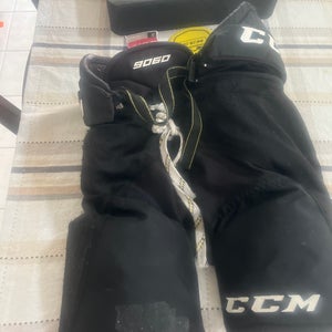 Men's Junior Small CCM Tacks 9060 Hockey Pants (Used)