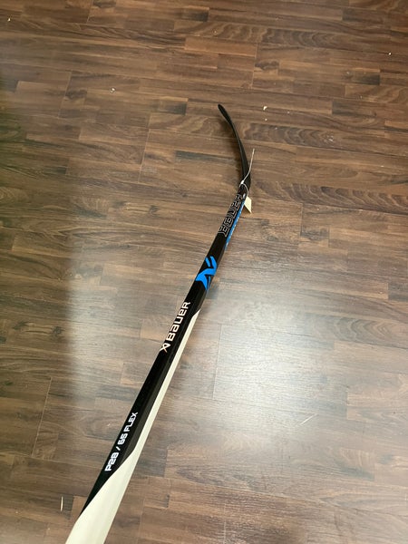 Intermediate Bauer Nexus E3 Hockey Stick Right Handed P28 (Used)
