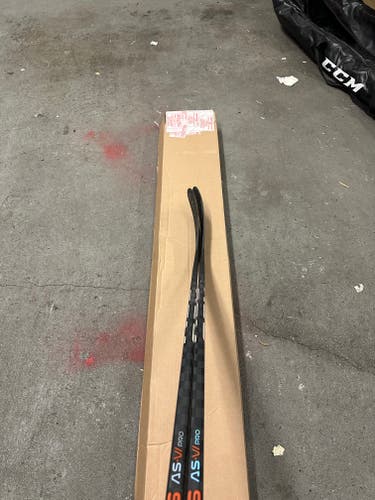 Senior CCM AS-VI PRO Right Handed Stick-new two pack