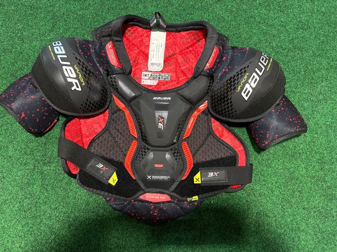 Bauer Vapor 3X Shoulder Pads (Used) | Intermediate Medium
