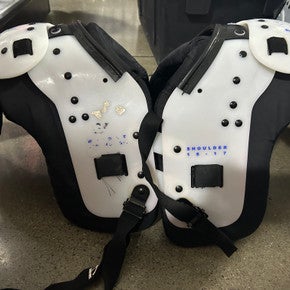 Used YOUTH XL SHOULDER PADS FB Shoulder Pads White XL 11605-S000204934
