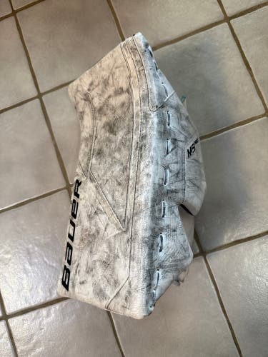 Bauer M5 Pro Regular (Used)
