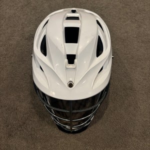 Cascade S Helmet (2 small cracks)