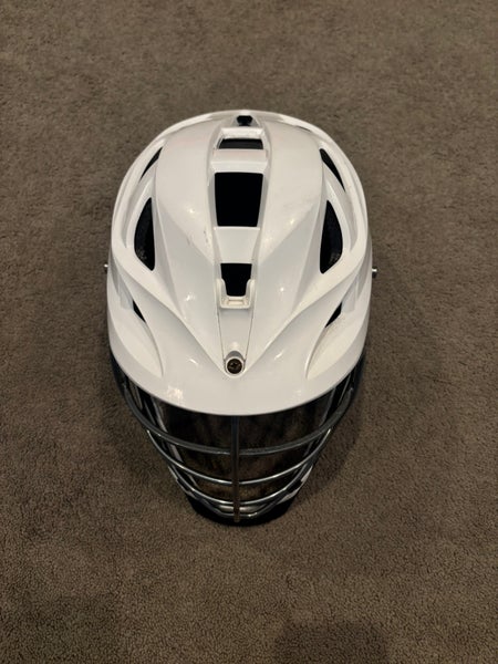 Cascade S Helmet (2 small cracks)