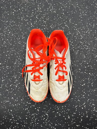 Used Adidas Soccer Cleats White Senior 5.5 11849-S000031104