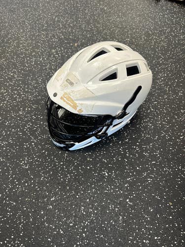 Used Cascade CS Lacrosse Helmet White One Size 11849-S000031085