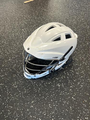 Used Cascade CASCADE CS-R Lacrosse Helmet White One Size 11849-S000031071
