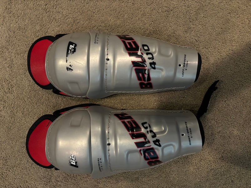 Youth Bauer Nexus 400 9" Shin Pads (Used)