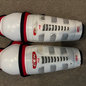 Youth CCM 10" Shin Pads (Used)