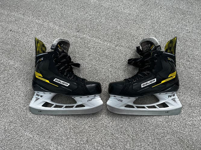 Bauer Supreme M3 Hockey Skates Regular Width 8 (Used)