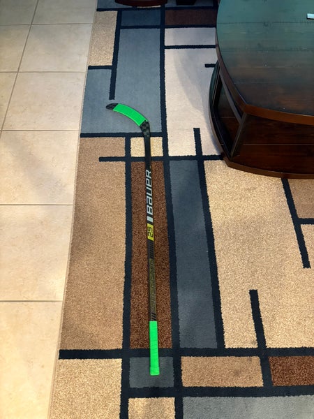 Youth Bauer Supreme 2S Pro Right Handed Hockey Stick (Used)