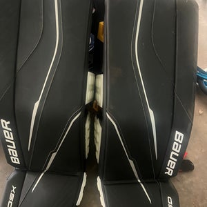 32" 2024 Bauer GSX Goalie Leg Pads (Used)
