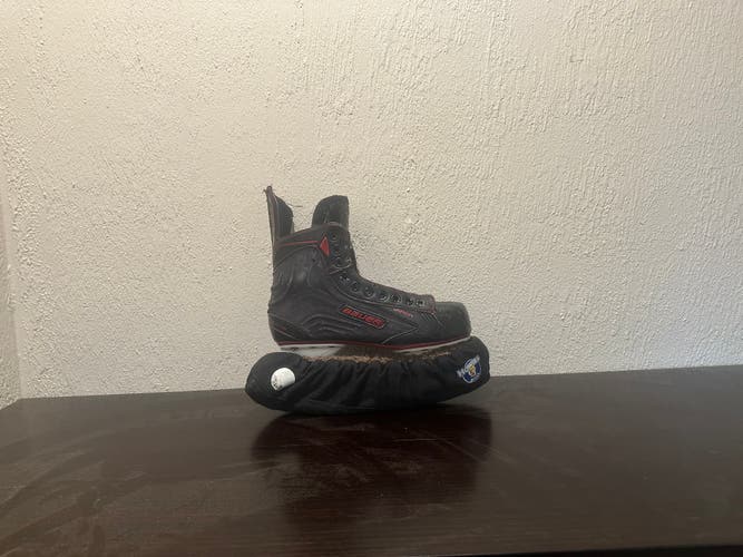 2015 Bauer Vapor X500 LE Hockey Skates Regular Width 6 (Used)
