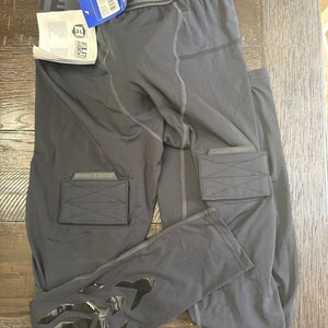 Senior Medium Elite Hockey, Hockey Pants (New)