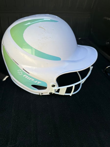 Small / Medium Rip It Vision Classic Batting Helmet (Used)