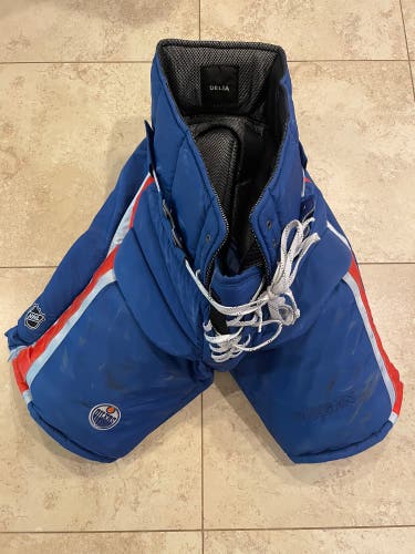 Pro Stock Vaughn Hockey Goalie Pants Edmonton Oilers Large