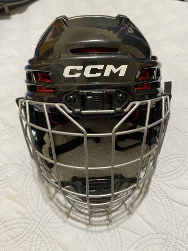 Youth CCM Tacks 70 Helmet (Used)