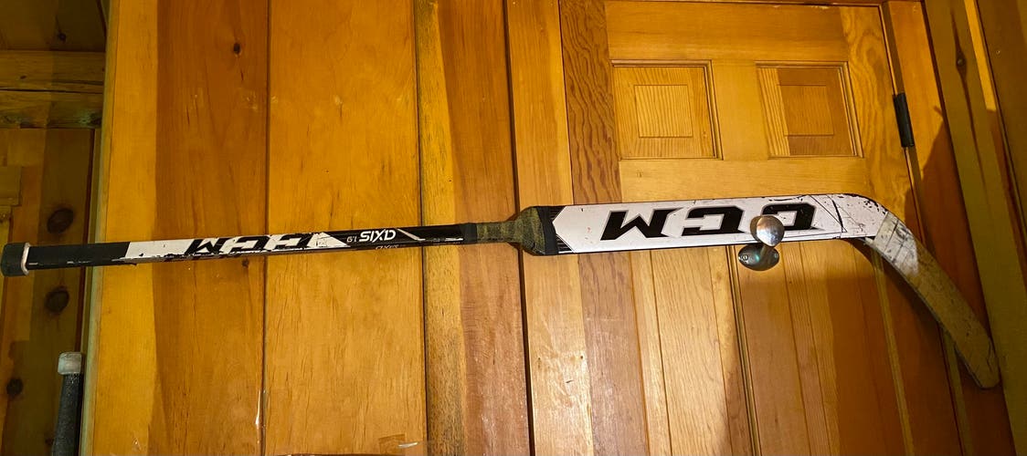 Youth CCM Regular Goalie Stick Youth Paddle Size 23” (Used)