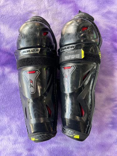 Junior Bauer Vapor 3X Shin Pads 11" (Used)