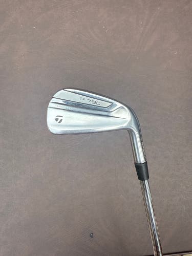 Men's 2019 TaylorMade P-790 Right Handed Iron Set Regular Flex Steel Shaft (Used)