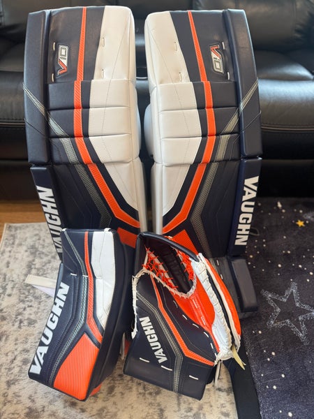 35" 2024 Vaughn V10 Pro Carbon Regular Goalie Full Set (Used)