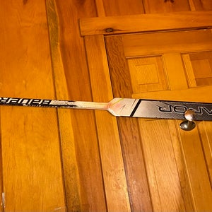 Youth Bauer Vapor 3X Regular Goalie Stick 23" Paddle (Used)