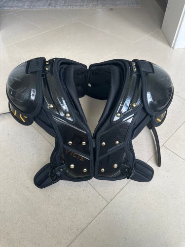 Small Adult Vicis Shoulder Pads (New)