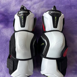 Intermediate Medium Bauer Vapor Hyperlite Elbow Pads (Used)