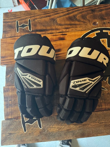Tour Code 1 Gloves 13" (Used)