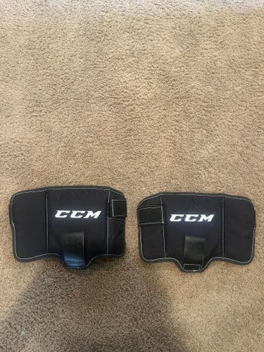 CCM Thigh guards