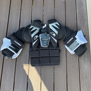Small / Medium Brian's Sub Zero I Goalie Chest Protector (Used)