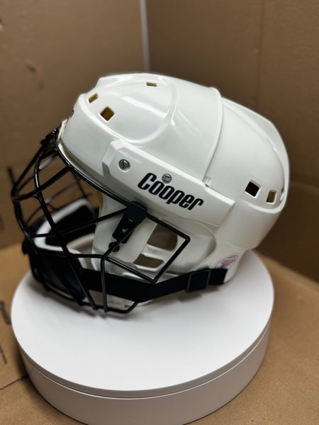 VINTAGE COOPER SK2000 LARGE HOCKEY HELMET GOALIE COMBO