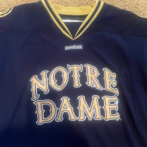 Notre Dame Reebok youth XL hockey jersey