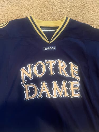 Notre Dame Reebok youth XL hockey jersey